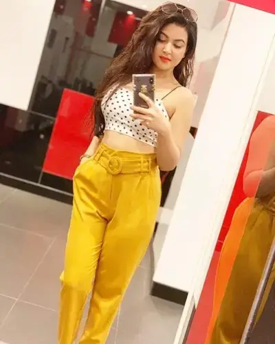 Ellenabad Escort